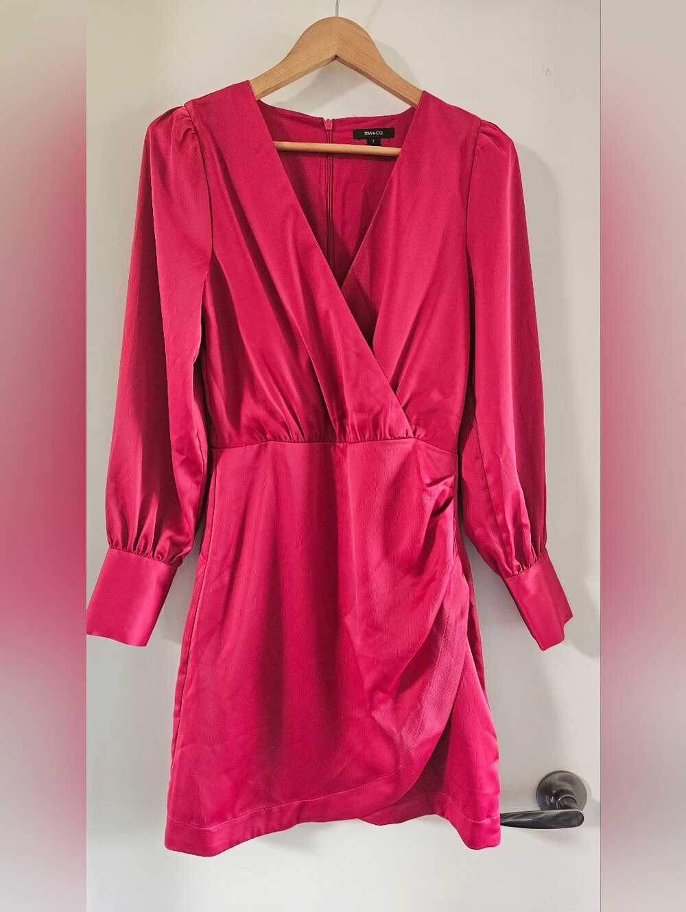 RW&CO. Fuchsia Wrap-Style Midi Dress